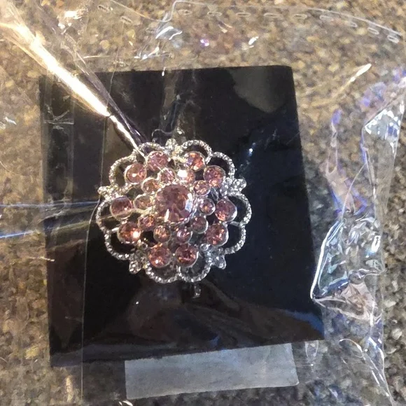 Love ROSE Pink RING - Picture 4 of 4